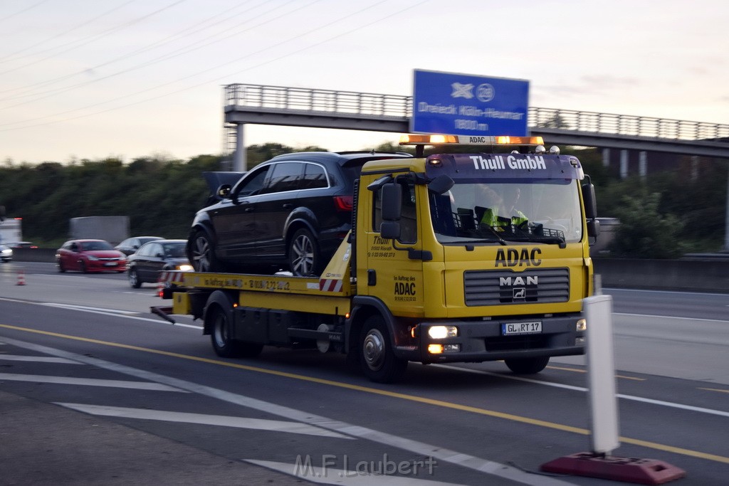 VU mehrere PKW A 3 Rich Oberhausen Hoehe AK Koeln Ost P294.JPG - Miklos Laubert